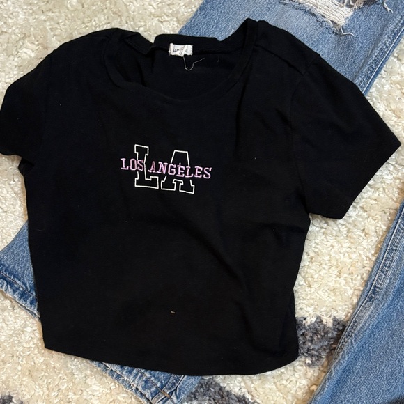 Garage bundle! (If u want 1 item and not all look in my closet) sizes in descrip - Picture 3 of 4